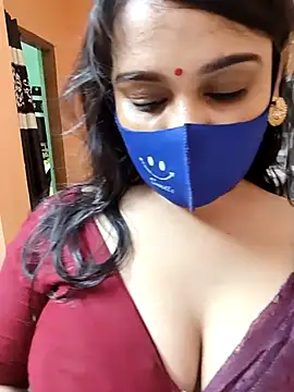 naughty nataasa online show from March 11, 6:43 pm