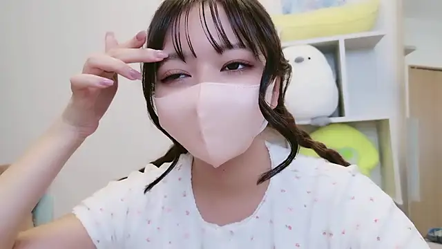 JP Momo o0 online show from September 10, 11:32 am