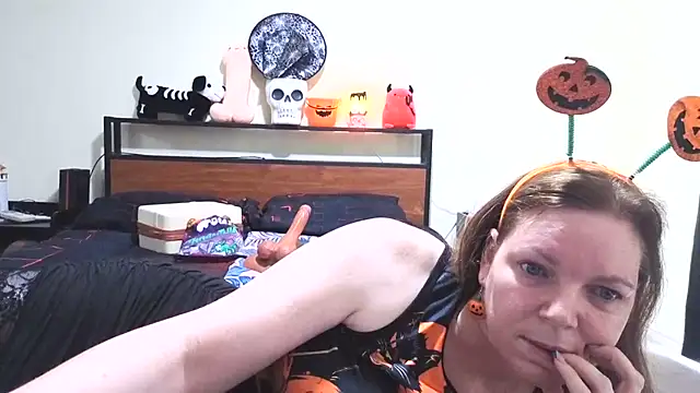 aussiepeaches online show from October 29, 10:34 pm