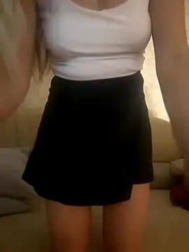 Nikihot   online show from October 24, 10:28 pm