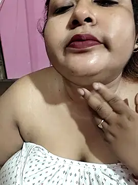 hotbhabhi011 online show from October 19, 1:40 am