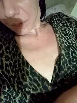 Lea9816 online show from October 31, 11:31 pm