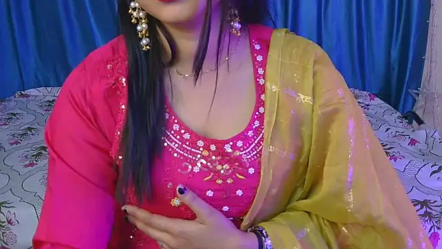 priya-kumari22 online show from March 19, 3:05 pm