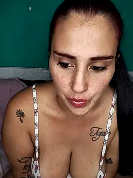 kariciasecreta online show from April 13, 5:14 pm