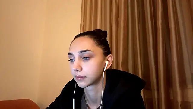 LinaMour online show from October 6, 10:36 pm