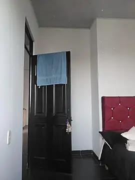 Eva Clark01 online show from November 13, 1:10 pm