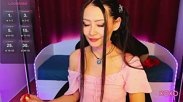 Milly  Foxy online show from November 9, 1:18 pm