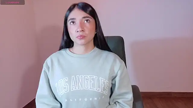 Aurora jones11 online show from October 29, 3:55 am