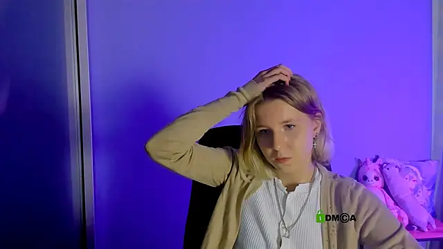 gloria bubble online show from October 15, 7:49 pm