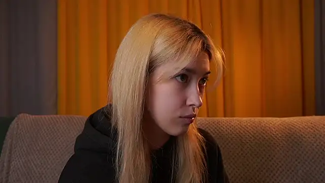 AngelicRice online show from March 29, 1:32 pm