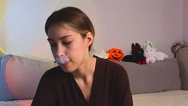 Snapshot of AngelicRice chatting on October 17, 11:46 am AngelicRice online show from October 17, 11:46 am