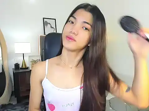 CassieSommereux online show from October 8, 5:12 am