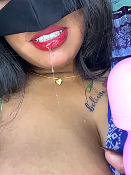 Snapshot of V-Hot-Sweti chatting on September 11, 6:36 am V-Hot-Sweti online show from September 11, 6:36 am