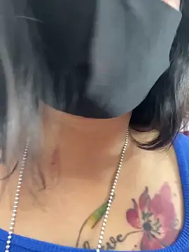 Snapshot of V-Hot-Sweti chatting on October 6, 6:02 pm V-Hot-Sweti online show from October 6, 6:02 pm