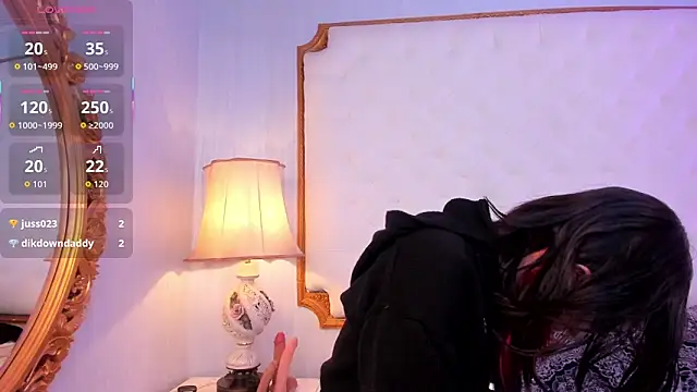 Manelyk evanss  online show from September 20, 11:30 am