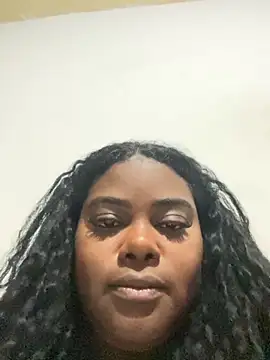 Snapshot of LunaSthena chatting on October 18, 2:47 am LunaSthena online show from October 18, 2:47 am