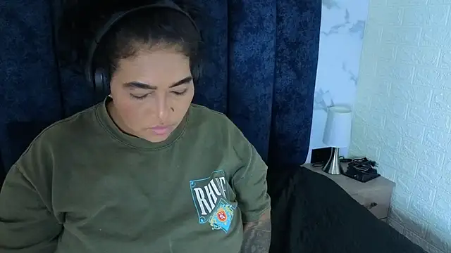 yunkeyc online show from February 23, 3:18 am