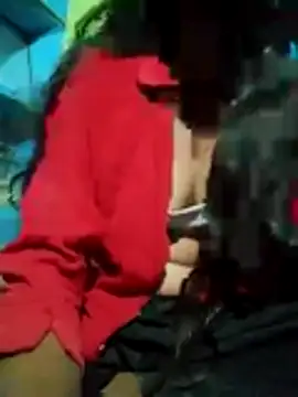 Snapshot of Pari_queen_44 chatting on October 26, 4:57 pm Pari queen 44 online show from October 26, 4:57 pm