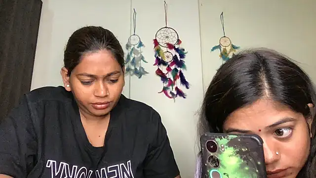 HoleyCoupon online show from February 28, 4:17 pm