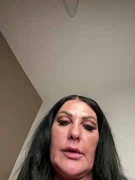 Nola Luxx-offiziell online show from December 4, 7:03 pm