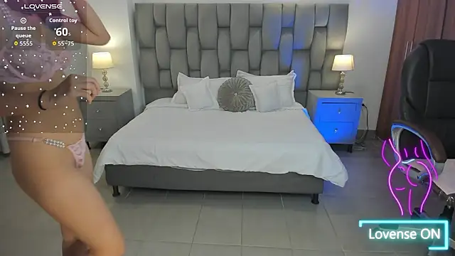 amara foxx online show from March 27, 6:41 pm