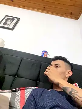 coupledesire18 online show from November 22, 4:26 am