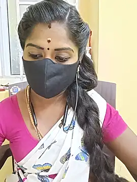 tamilammukuttyy online show from July 6, 3:03 pm