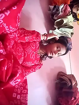 Hot Mayra  online show from October 26, 7:37 am