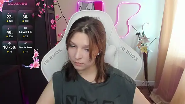 AudreyyKim online show from May 11, 9:00 am