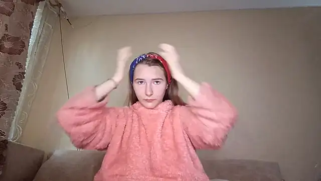 Nymera flare online show from September 11, 7:31 am