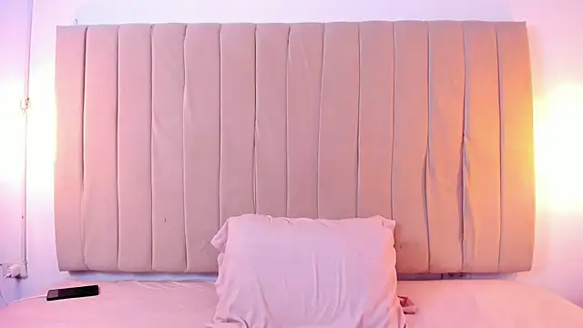 escar let online show from March 19, 9:08 pm