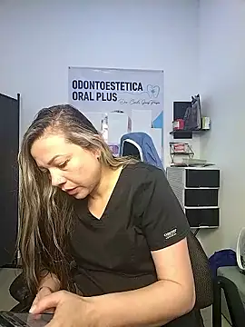 Madisson-04  online show from January 14, 3:39 pm