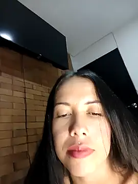 MiaForever1 online show from December 2, 3:19 am