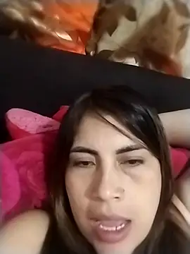 Snapshot of Camila_latina_0 chatting on October 16, 10:01 pm Camila latina 0 online show from October 16, 10:01 pm