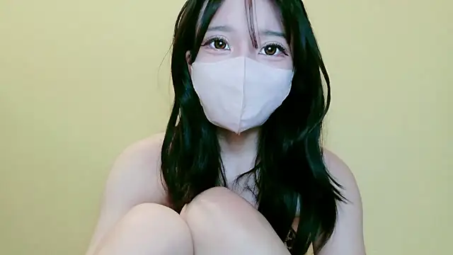 Yuki chan 2 online show from November 12, 2:15 pm