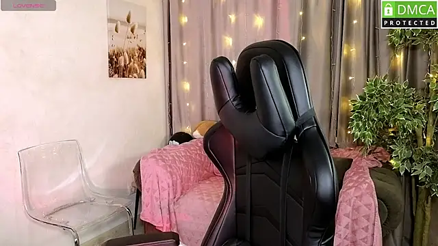 Roxy foxi online show from November 24, 1:29 am