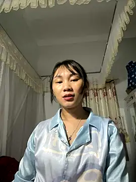 Snapshot of Almond-cute chatting on September 9, 6:08 pm Almond-cute online show from September 9, 6:08 pm