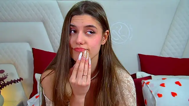 ArianaAllens online show from March 26, 8:10 pm