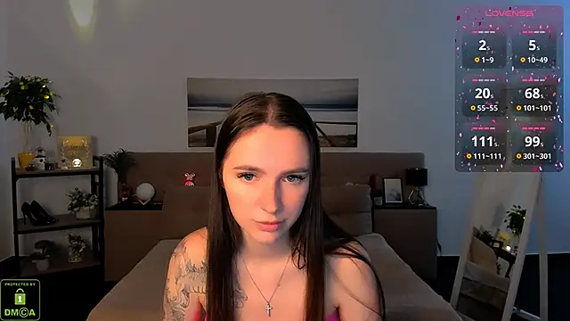 Snapshot of WildHoneyXO chatting on September 23, 6:00 am WildHoneyXO online show from September 23, 6:00 am