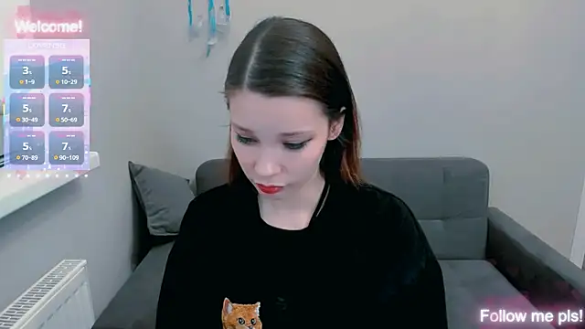 Kitten Alissa online show from June 7, 6:04 pm