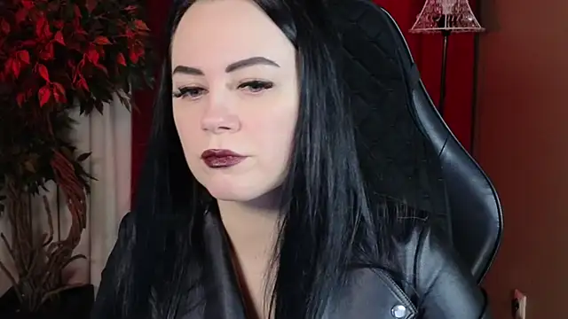 Jolie Orchid online show from November 11, 12:13 pm