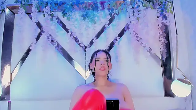 Lilithadams1 online show from October 14, 10:12 pm