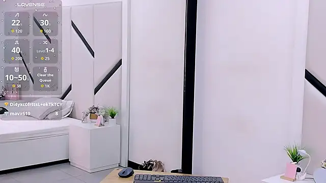 Snapshot of XimenaCosta chatting on October 7, 12:42 pm XimenaCosta online show from October 7, 12:42 pm
