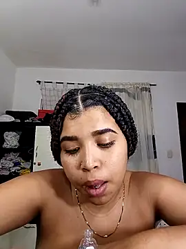 MadissonRizz online show from October 2, 5:01 am