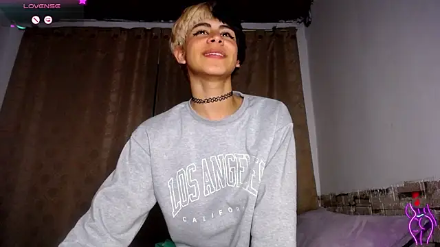 DaraKat18 online show from March 11, 4:06 am