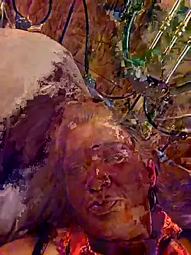 Uniquegypsy420 online show from November 4, 11:10 pm