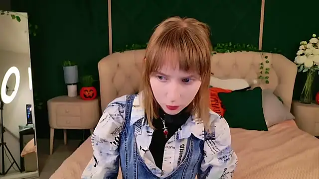 Beverly Gomes online show from October 20, 3:48 pm