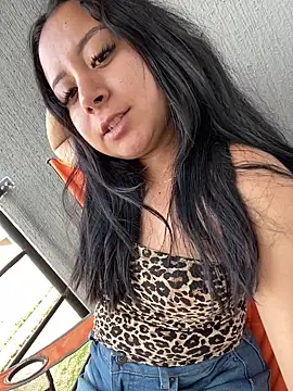 Alaia33200 online show from March 25, 10:34 pm