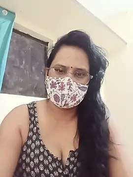 Your-vipasha online show from July 3, 5:08 pm