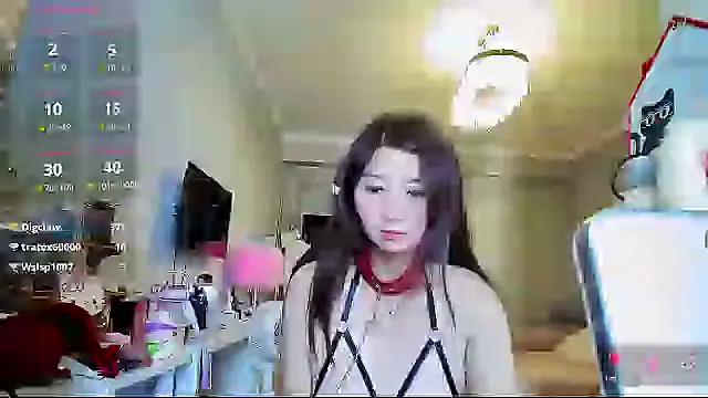 Snapshot of Diva_VVN chatting on September 13, 7:38 am Diva VVN online show from September 13, 7:38 am